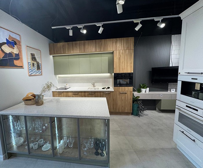 г. Санкт-Петербург,  г/п Новоселье, ул. Красносельское Шоссе, д. 2