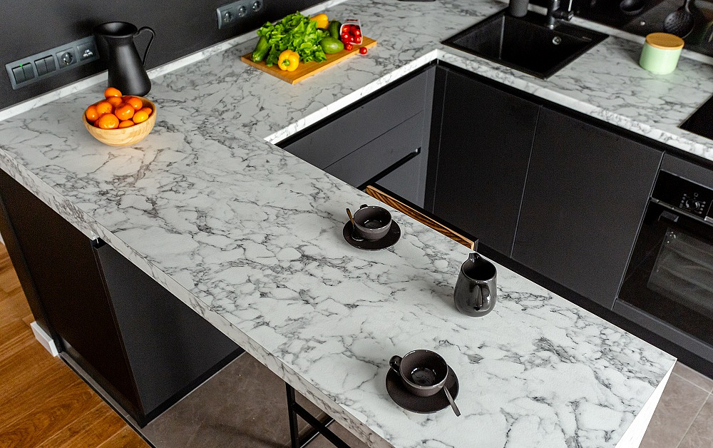 Кухня Ханна Натив + Стоун Вуд