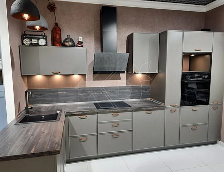 Недорого купить угловые кухни на распродаже