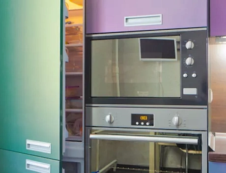 Фиолетовая кухня во Владивостоке