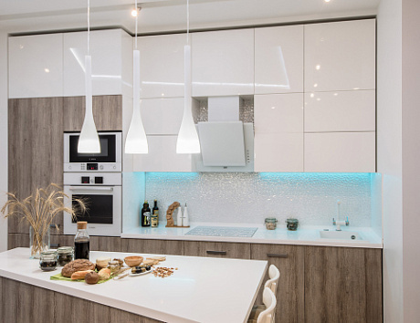 Коричневая кухня в Анапе