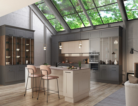 Коричневая кухня в Чите