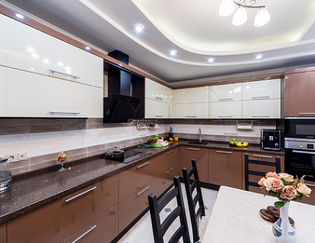 Глянцевая кухня в Санкт-Петербурге