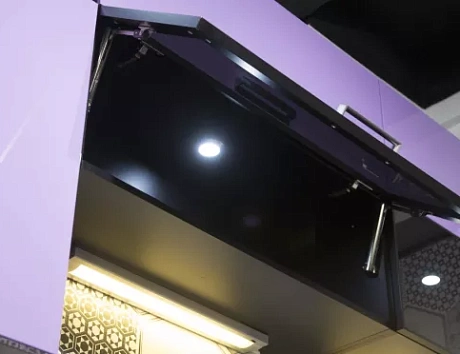 Фиолетовая кухня в Казани