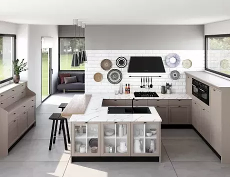 Бежевая кухня в Твери