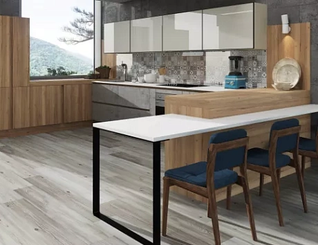 Коричневая кухня в Чите