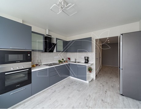 Угловые кухни по низким ценам