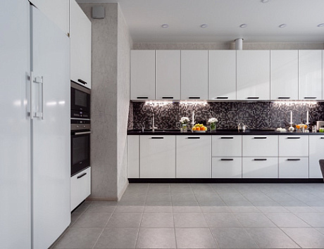 Кухня-столовая в частном доме. Классификация кухонь. Купить кухню углового дизайна или любой другой конфигурации с дальнейшим обустройством.